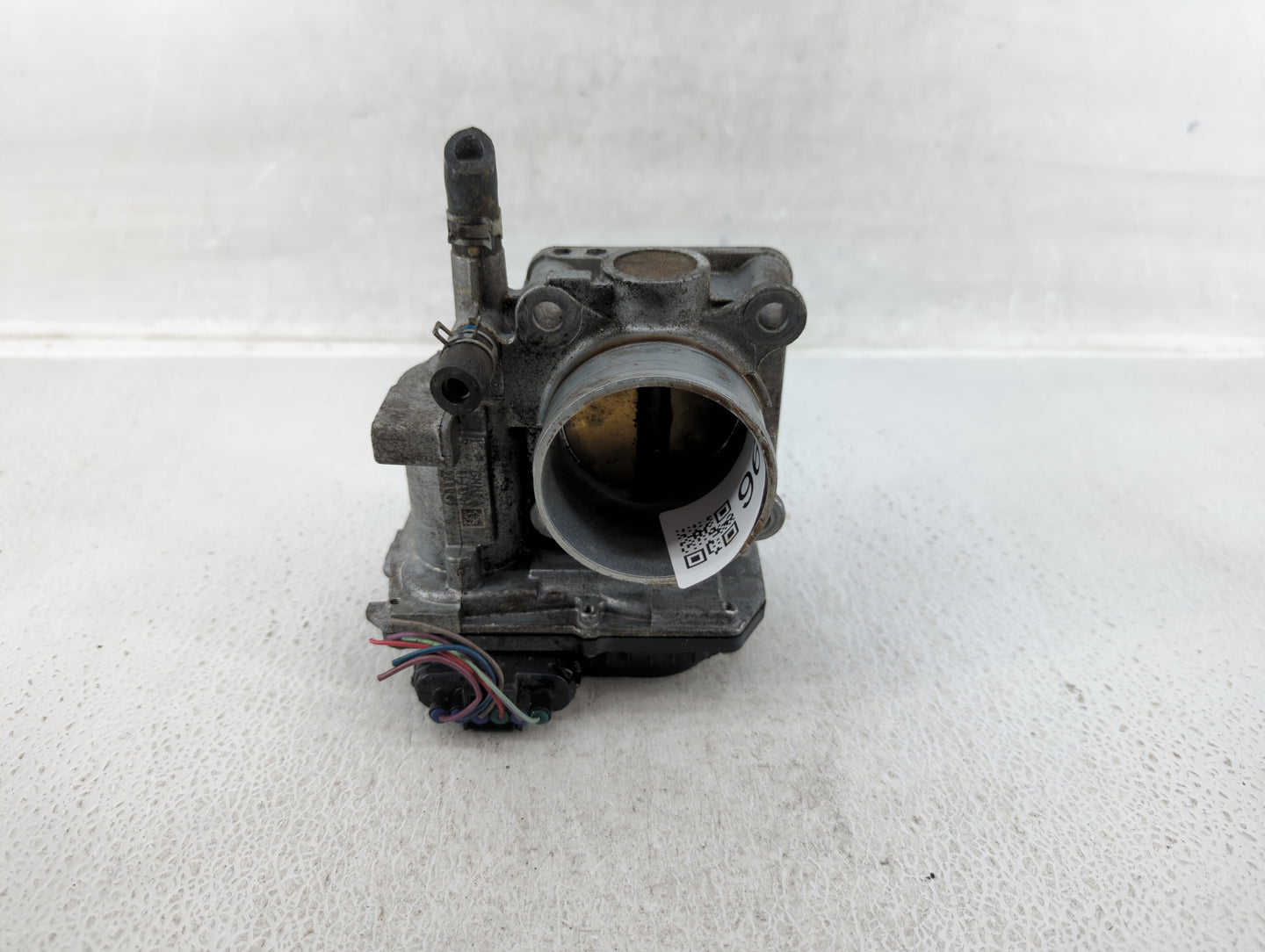 2016-2022 Honda Civic Throttle Body P/N:GMH1A M101111 Fits Fits 2016 2017 2018 2019 2020 2021 2022 OEM Used Auto Parts - Oem