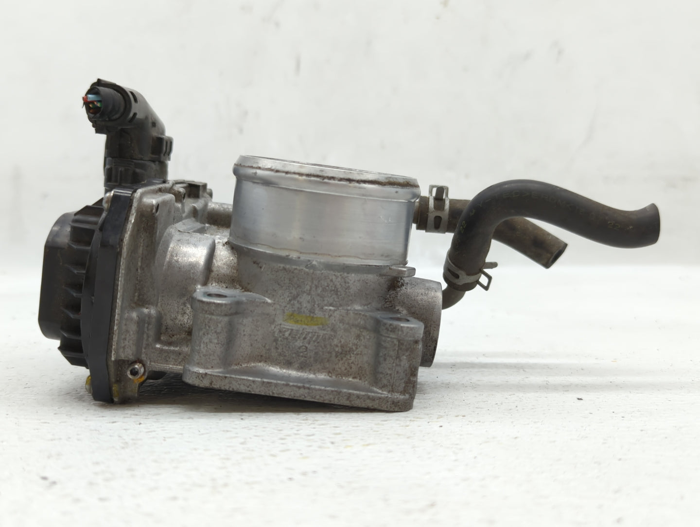 2016-2022 Honda Civic Throttle Body P/N:M22856091167 Fits Fits 2016 2017 2018 2019 2020 2021 2022 OEM Used Auto Parts - Oemu
