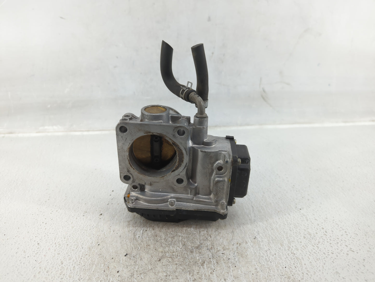 2016-2022 Honda Civic Throttle Body Fits Fits 2016 2017 2018 2019 2020 2021 2022 OEM Used Auto Parts - Oemusedautoparts1.com
