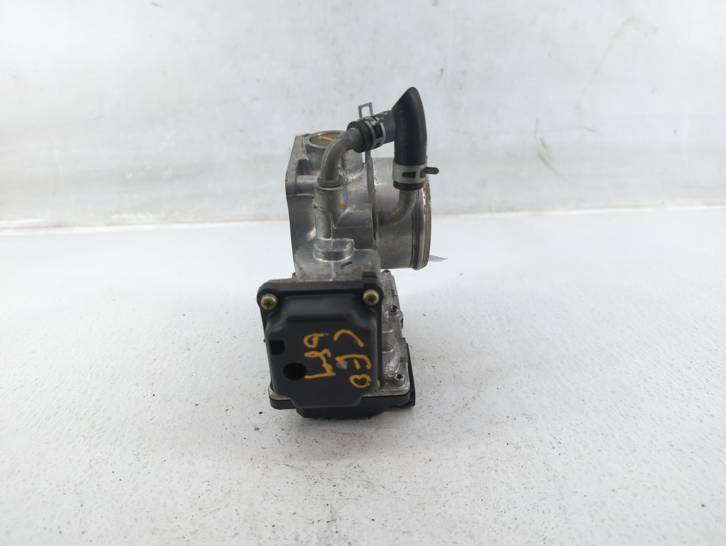 2016-2022 Honda Civic Throttle Body P/N:M22856067103 M22859337727 Fits Fits 2016 2017 2018 2019 2020 2021 2022 OEM Used Auto