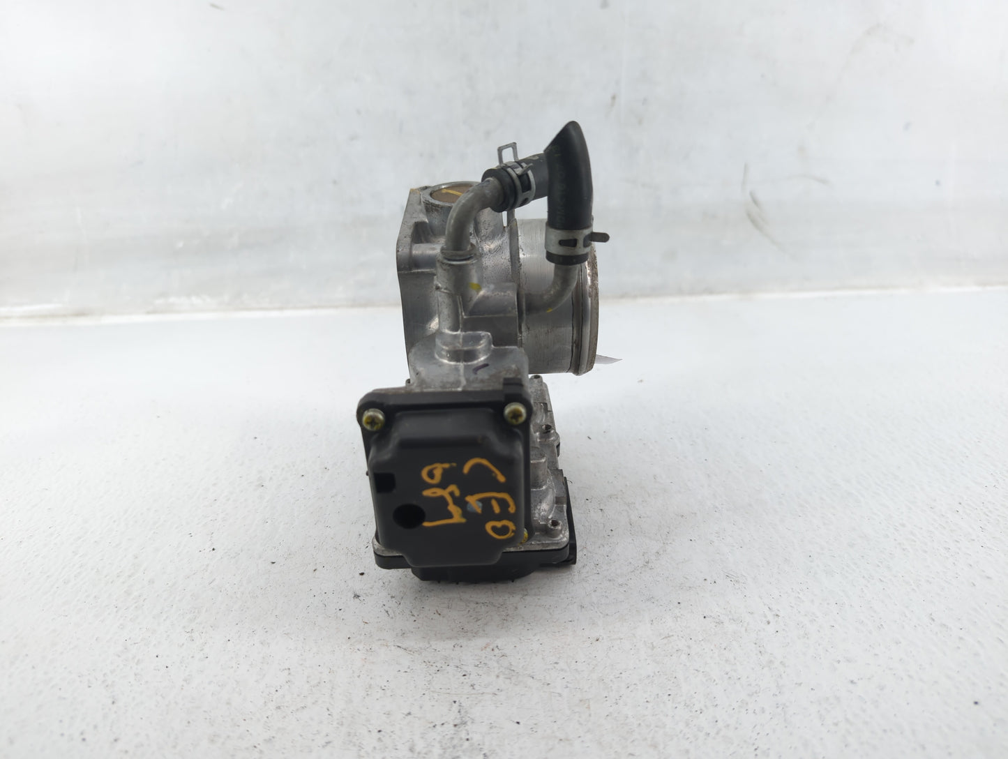2016-2022 Honda Civic Throttle Body P/N:M22856067103 M22859337727 Fits Fits 2016 2017 2018 2019 2020 2021 2022 OEM Used Auto
