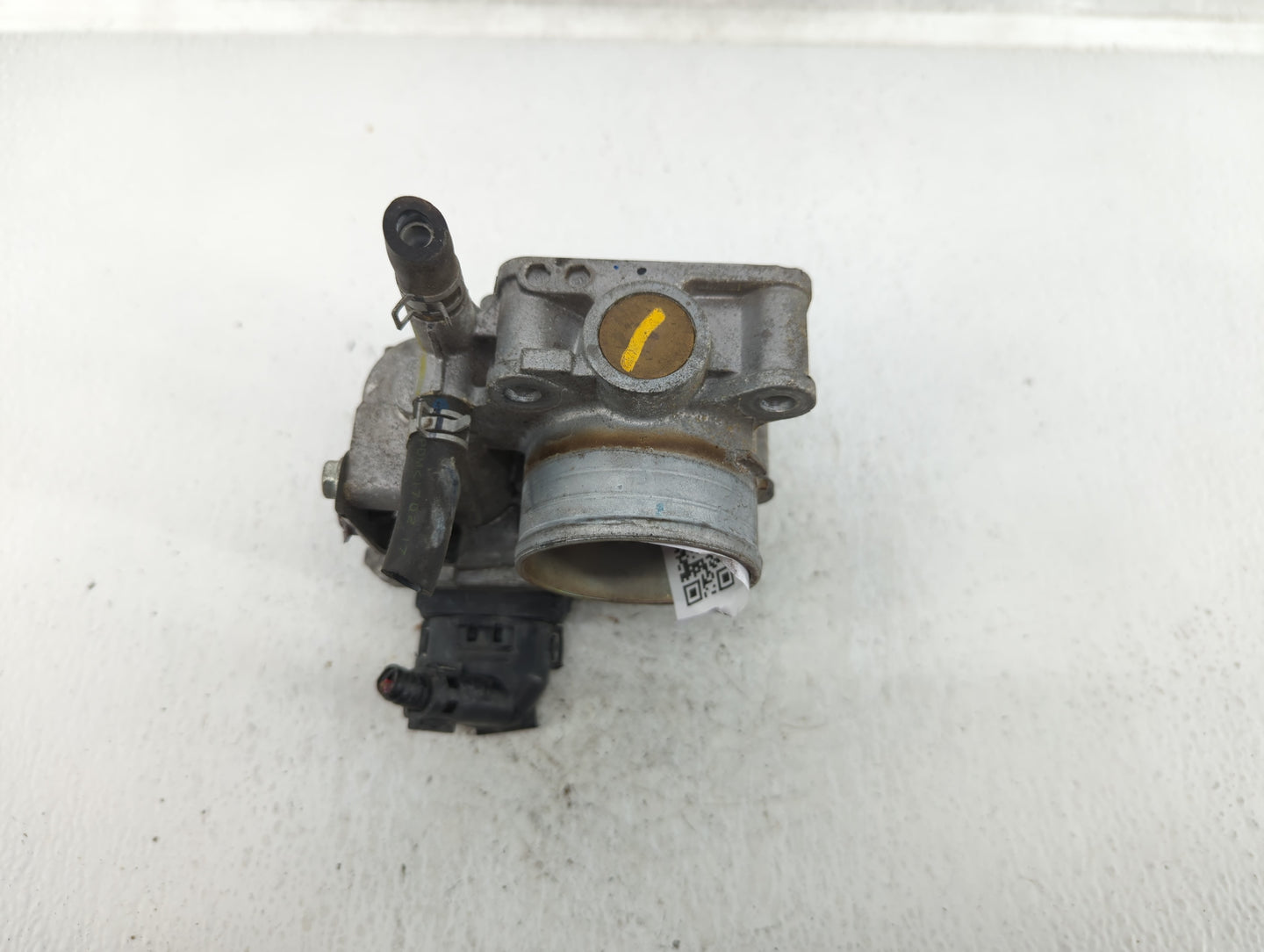 2016-2022 Honda Civic Throttle Body P/N:GMH1A M170512 Fits Fits 2016 2017 2018 2019 2020 2021 2022 OEM Used Auto Parts - Oem