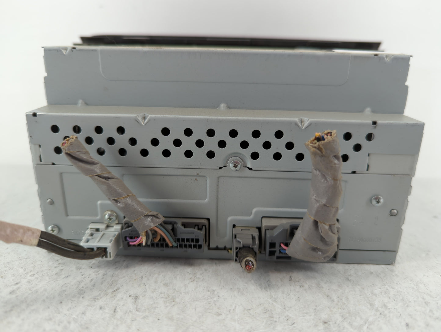 2016-2017 Honda Civic Am Fm Cd Player Radio Receiver - Oemusedautoparts1.com