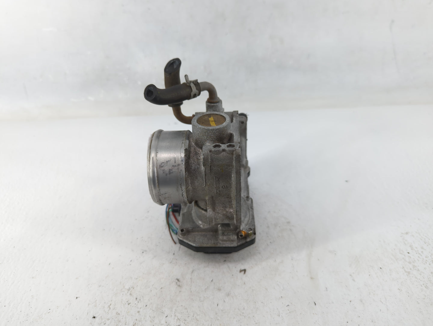 2016-2022 Honda Civic Throttle Body P/N:406432 M90926, GMG9A Fits Fits 2016 2017 2018 2019 2020 2021 2022 OEM Used Auto Part