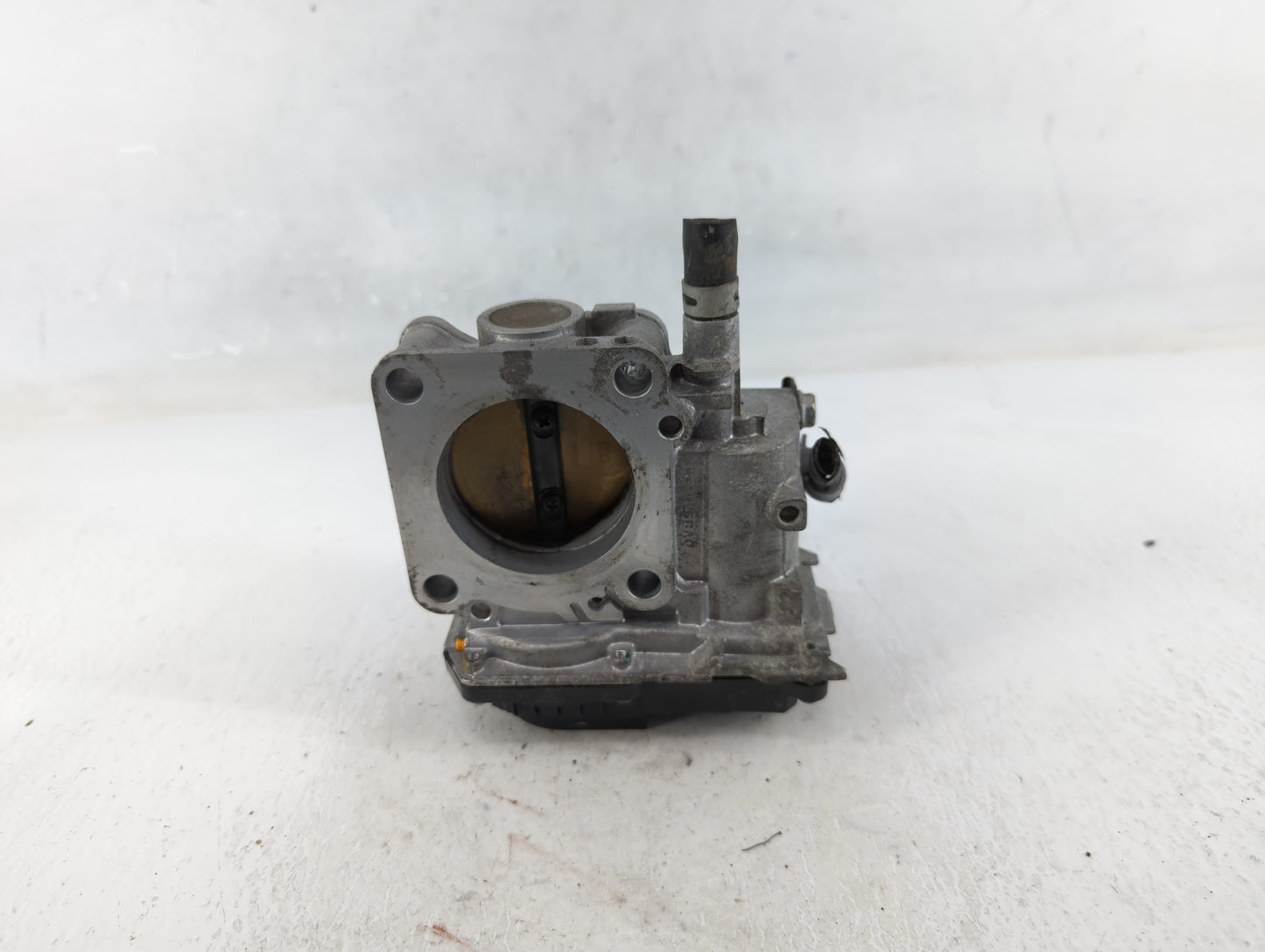 2016-2022 Honda Civic Throttle Body P/N:730517 M61001, GMH1A Fits Fits 2016 2017 2018 2019 2020 2021 2022 OEM Used Auto Part