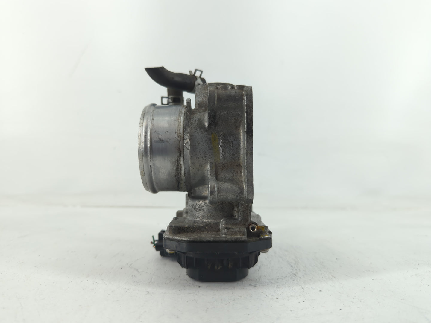 2016-2022 Honda Civic Throttle Body P/N:M22857479636 Fits Fits 2016 2017 2018 2019 2020 2021 2022 OEM Used Auto Parts - Oemu