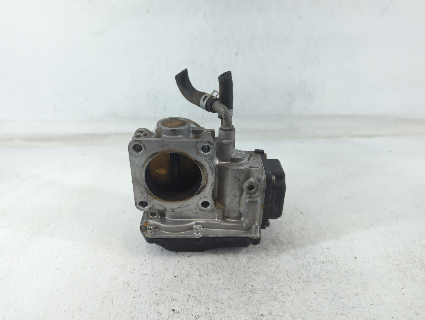 2016-2022 Honda Civic Throttle Body P/N:M22836112407 Fits Fits 2016 2017 2018 2019 2020 2021 2022 OEM Used Auto Parts - Oemu