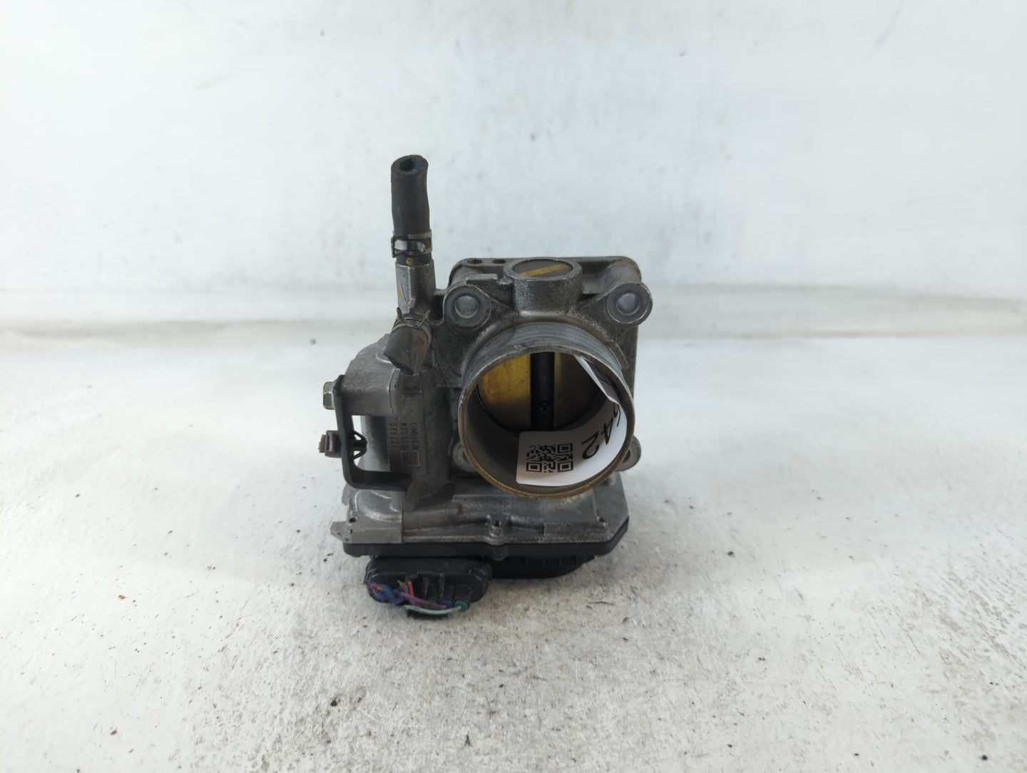 2016-2022 Honda Civic Throttle Body P/N:089331 M70330, GMH1A Fits Fits 2016 2017 2018 2019 2020 2021 2022 OEM Used Auto Part