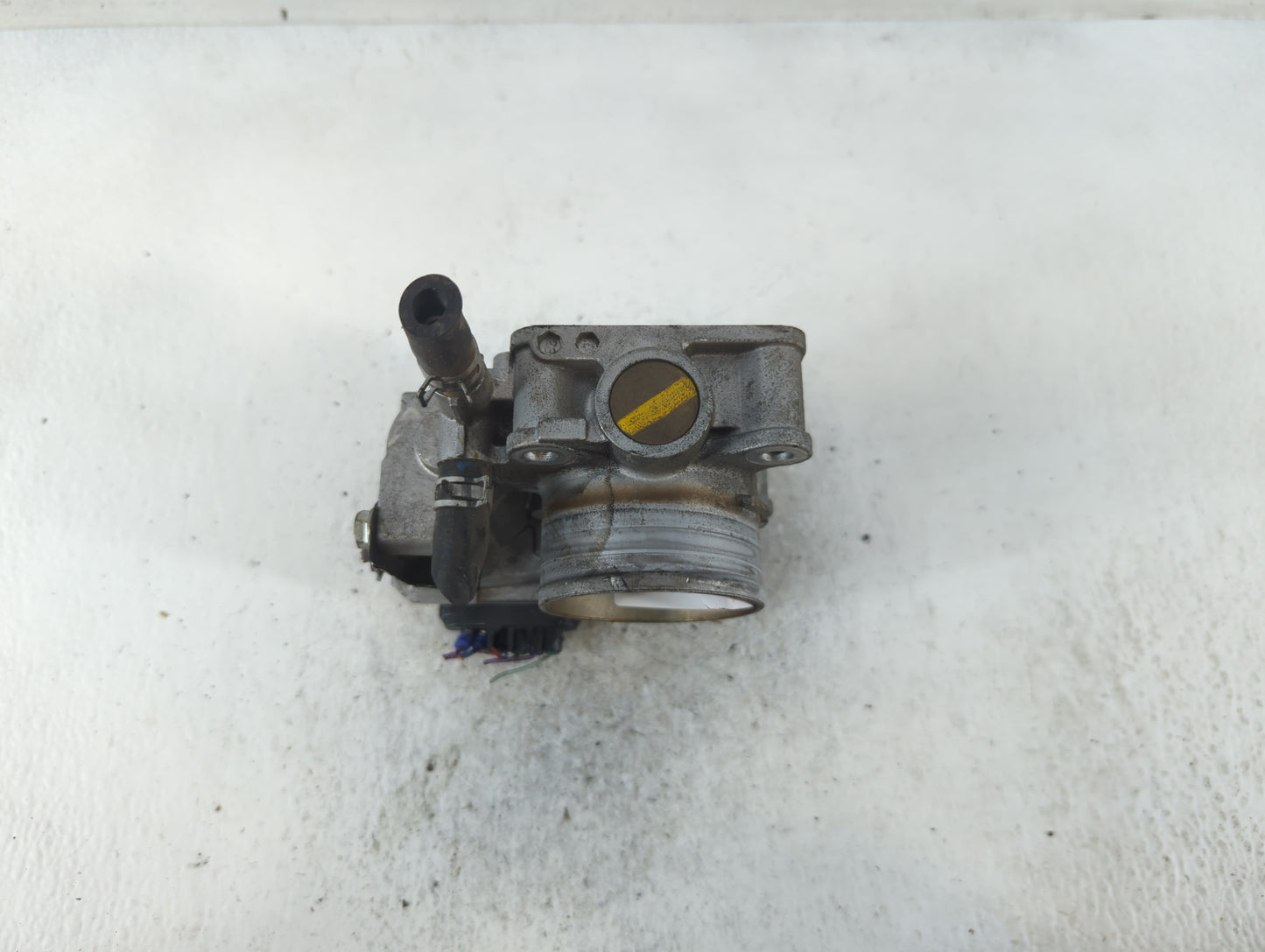 2016-2022 Honda Civic Throttle Body P/N:089331 M70330, GMH1A Fits Fits 2016 2017 2018 2019 2020 2021 2022 OEM Used Auto Part