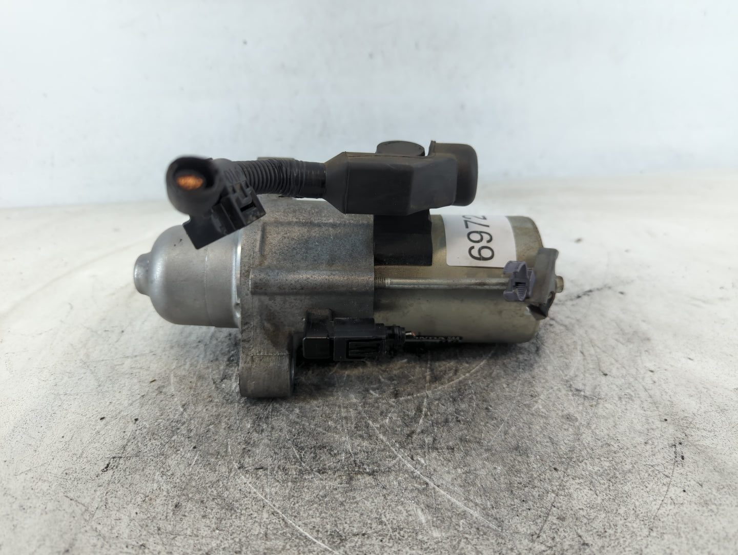 2016-2017 Honda Civic Car Starter Motor Solenoid OEM P/N:SM-75009 Fits Fits 2016 2017 2020 OEM Used Auto Parts - Oemusedauto