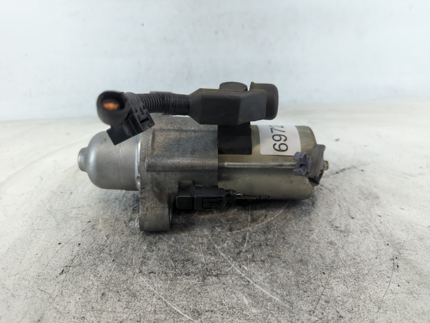 2016-2017 Honda Civic Car Starter Motor Solenoid OEM P/N:SM-75009 Fits Fits 2016 2017 2020 OEM Used Auto Parts - Oemusedauto