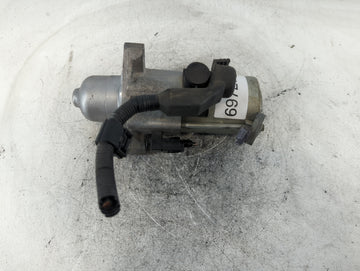 2016-2017 Honda Civic Car Starter Motor Solenoid OEM P/N:SM-75009 Fits Fits 2016 2017 2020 OEM Used Auto Parts