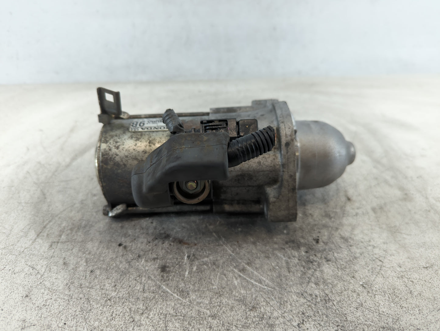 2016-2021 Honda Civic Car Starter Motor Solenoid OEM P/N:SM-74027 Fits Fits 2016 2017 2018 2019 2020 2021 OEM Used Auto Part