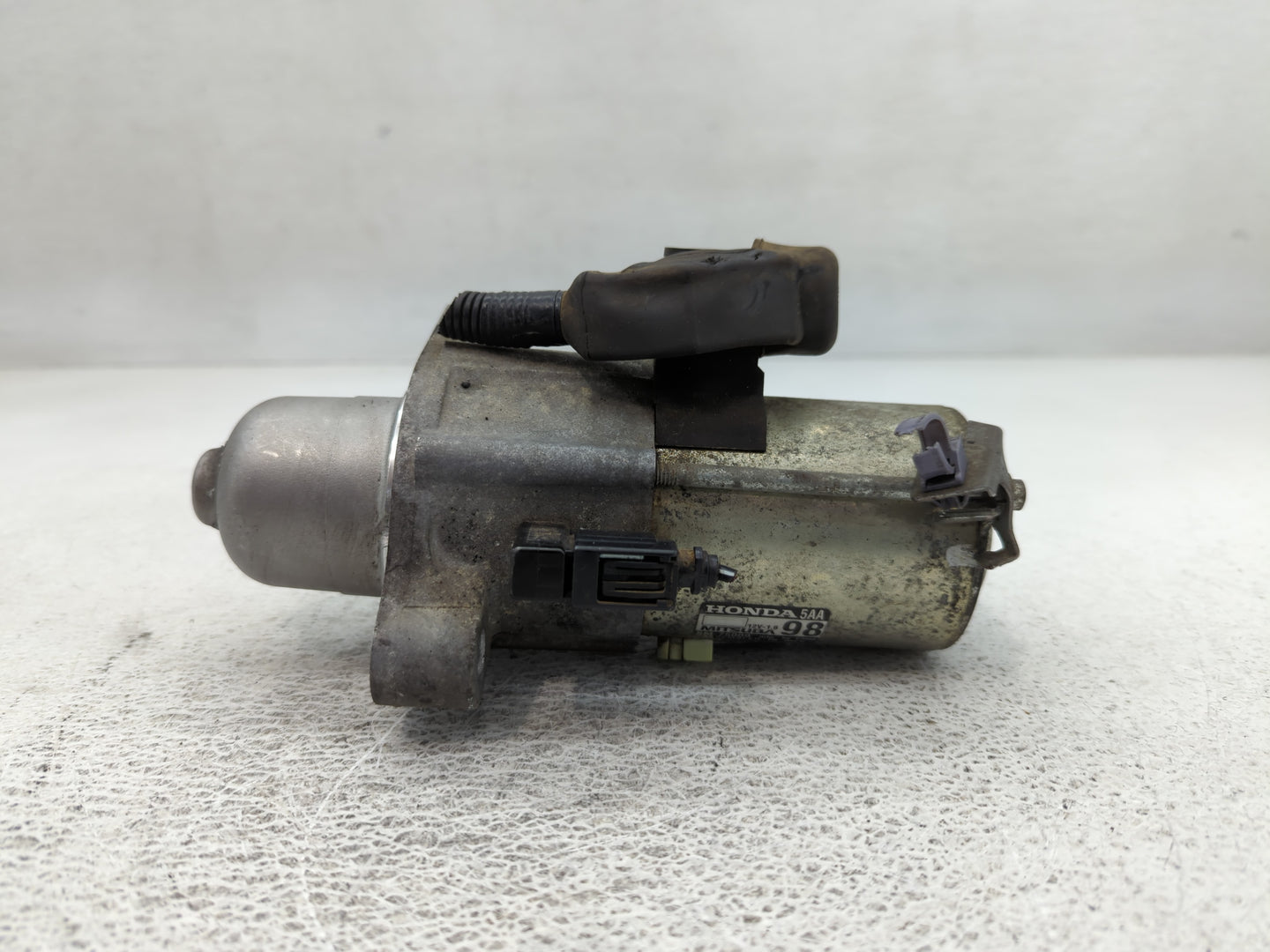 2016-2017 Honda Civic Car Starter Motor Solenoid OEM P/N:SM-75009 Fits Fits 2016 2017 2020 OEM Used Auto Parts - Oemusedauto
