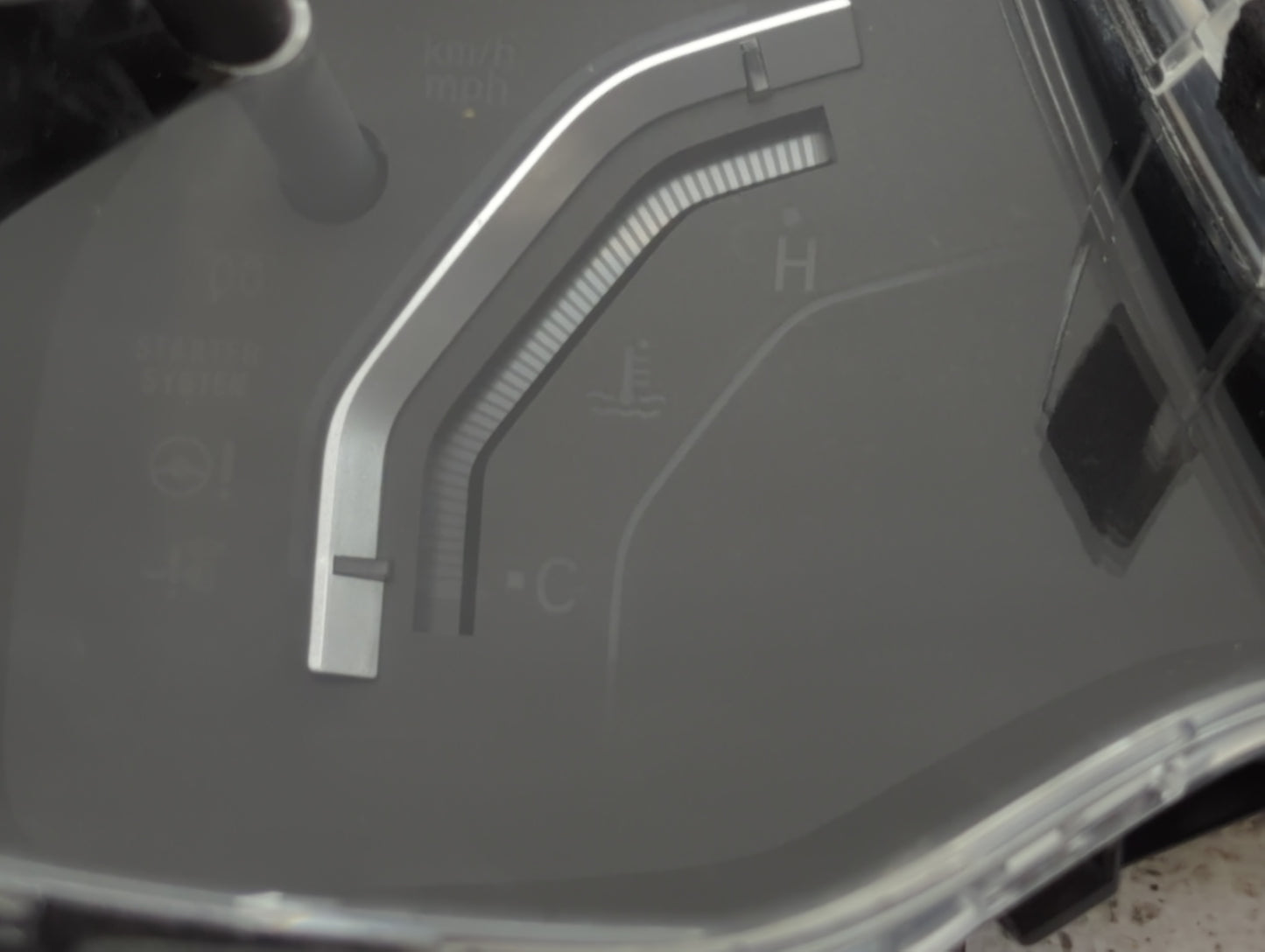 2016-2018 Honda Civic Instrument Cluster Speedometer Gauges P/N:78100-TBA-A310-M1 Fits Fits 2016 2017 2018 OEM Used Auto Par