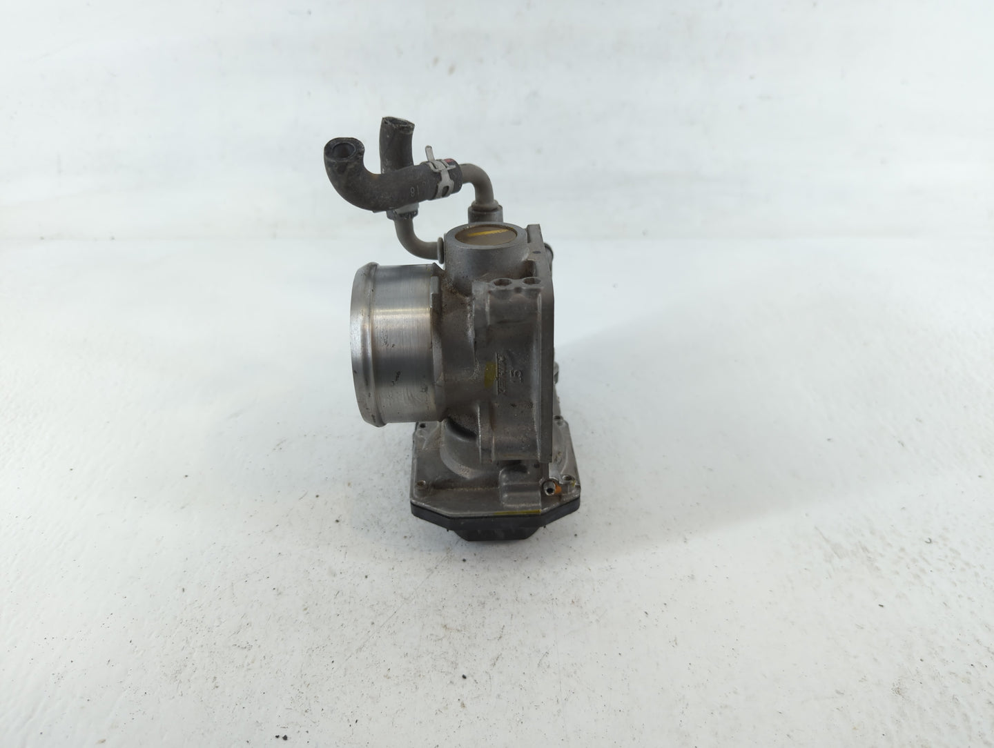 2016-2022 Honda Civic Throttle Body P/N:GMG9A M22851233558 Fits Fits 2016 2017 2018 2019 2020 2021 2022 OEM Used Auto Parts 