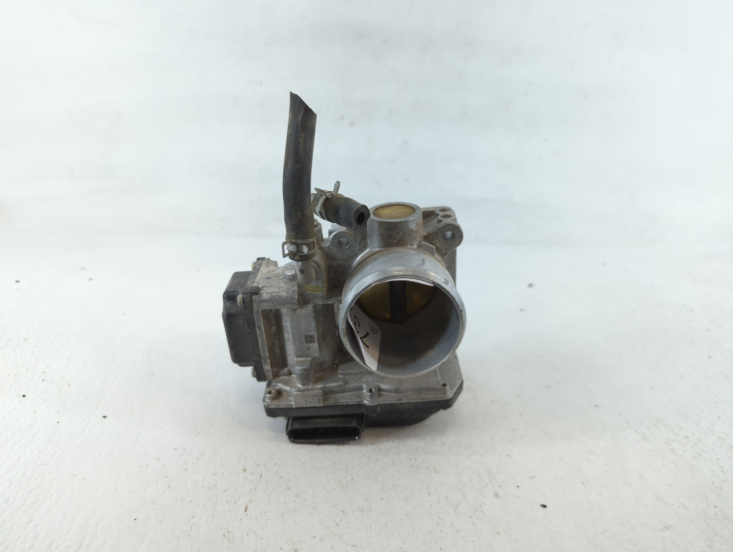 2016-2022 Honda Civic Throttle Body P/N:M22857527049 GMG9A Fits Fits 2016 2017 2018 2019 2020 2021 2022 OEM Used Auto Parts 