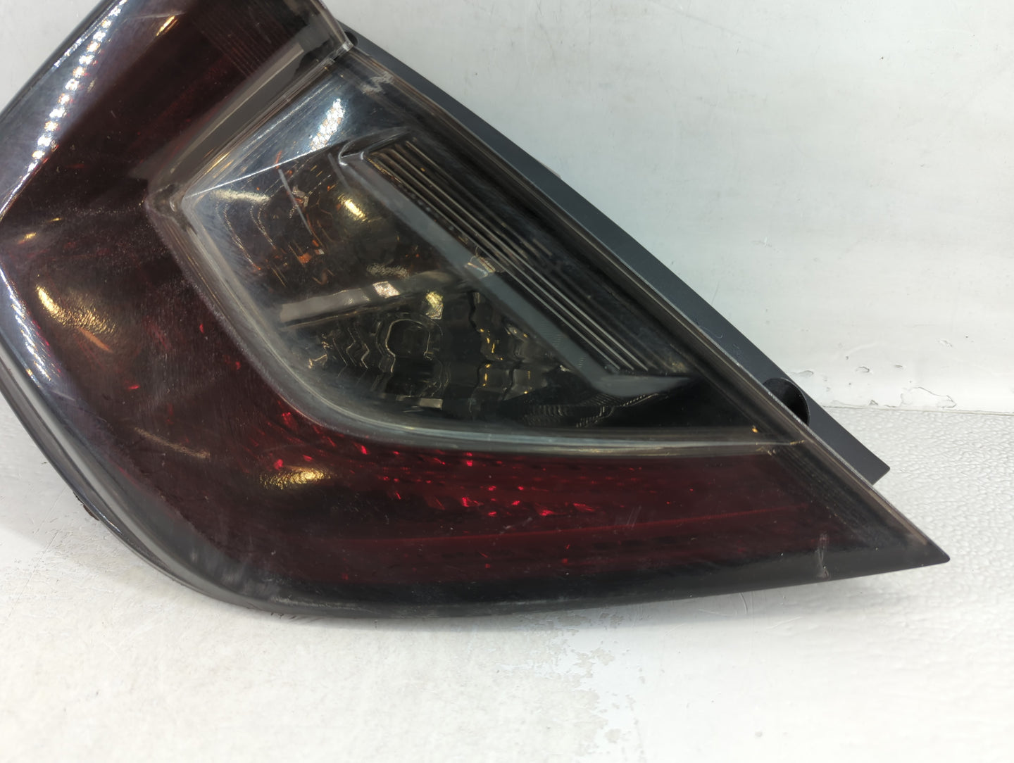 2018 Honda Civic Tail Light Assembly Passenger Right OEM Fits OEM Used Auto Parts - Oemusedautoparts1.com