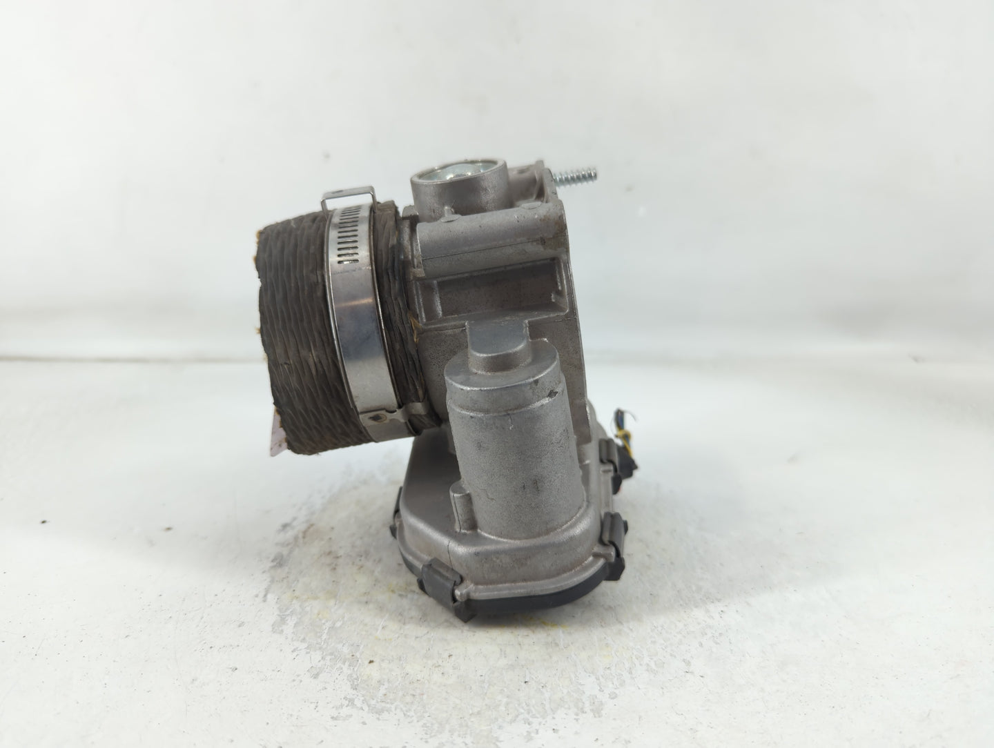 2016-2022 Honda Civic Throttle Body P/N:JT4E 9F991 AA Fits Fits 2016 2017 2018 2019 2020 2021 2022 OEM Used Auto Parts - Oem