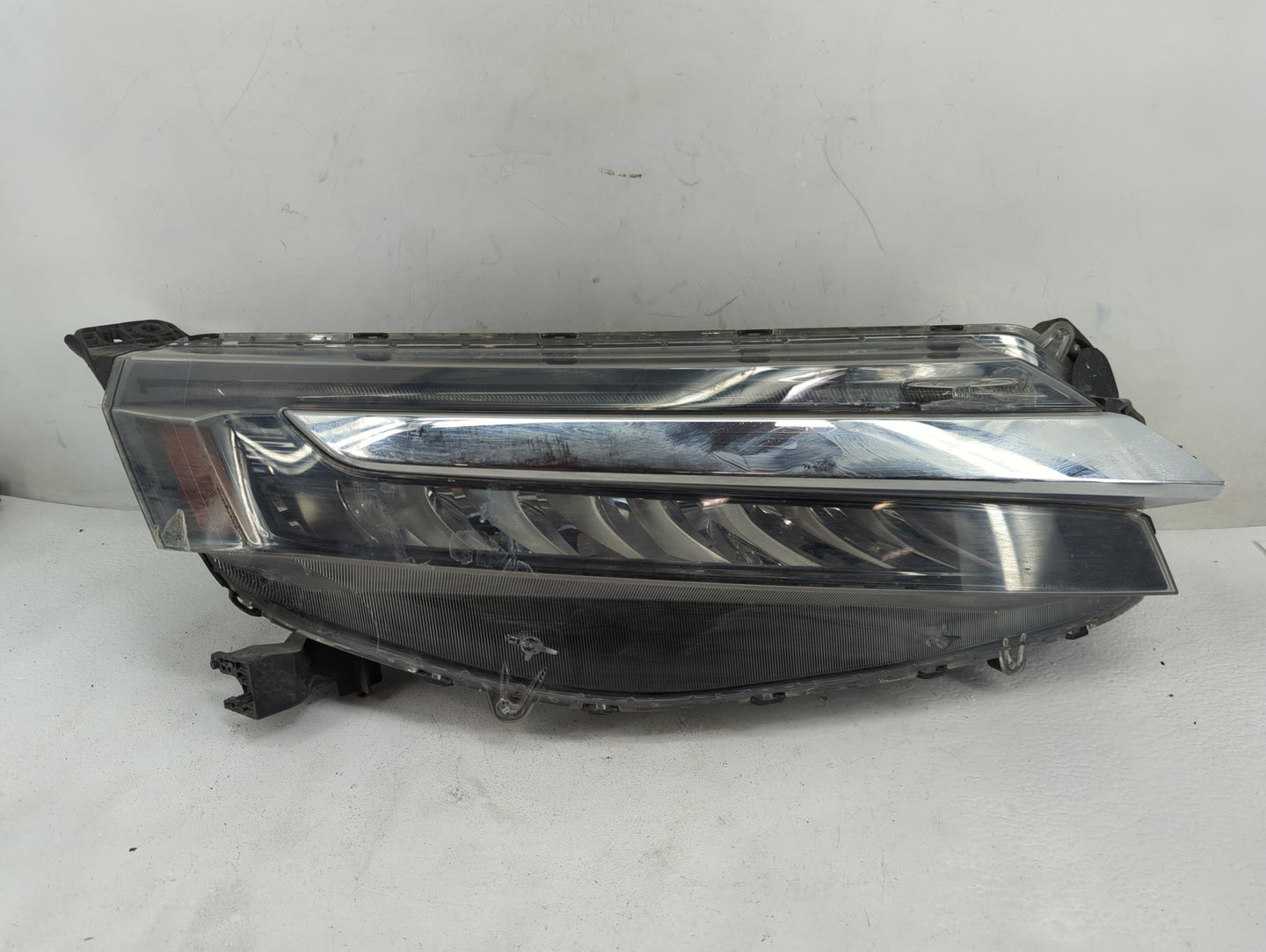 2017-2020 Honda Clarity Passenger Right Oem Head Light Headlight Lamp - Oemusedautoparts1.com