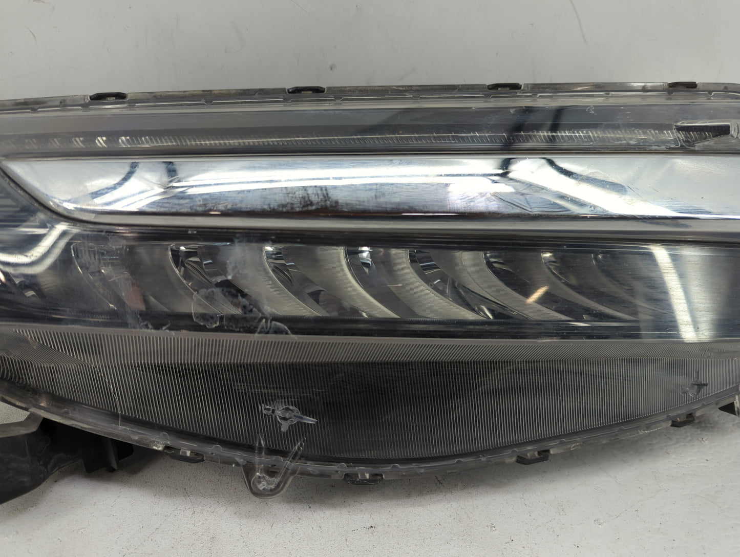 2017-2020 Honda Clarity Passenger Right Oem Head Light Headlight Lamp - Oemusedautoparts1.com