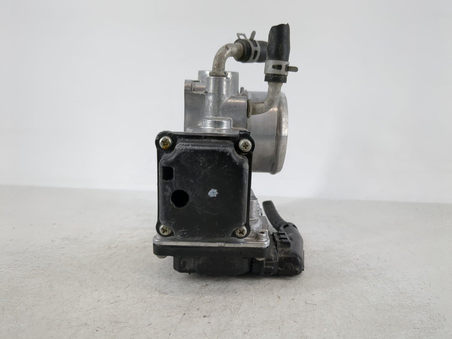 2020-2022 Honda Cr-V Throttle Body P/N:GMC9A Fits Fits 2016 2017 2018 2019 2020 2021 2022 OEM Used Auto Parts - Oemusedautop