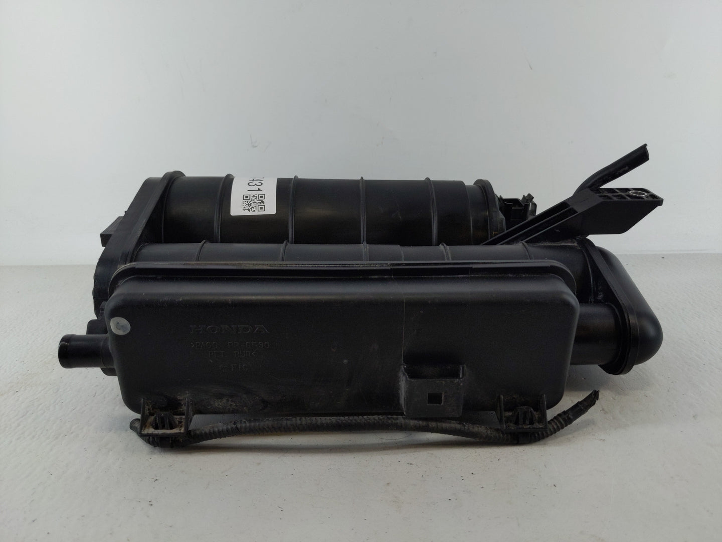 2017 Honda Cr-v Fuel Vapor Charcoal Canister - Oemusedautoparts1.com