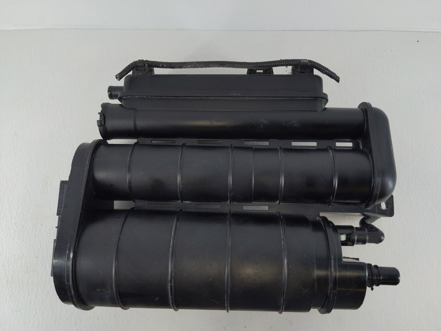 2017 Honda Cr-v Fuel Vapor Charcoal Canister - Oemusedautoparts1.com
