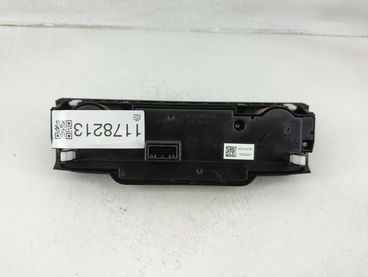 2017-2022 Honda Cr-V Climate Control Module Temperature AC/Heater Replacement P/N:170603AN0301 79620TLAA413M1 Fits OEM Used 