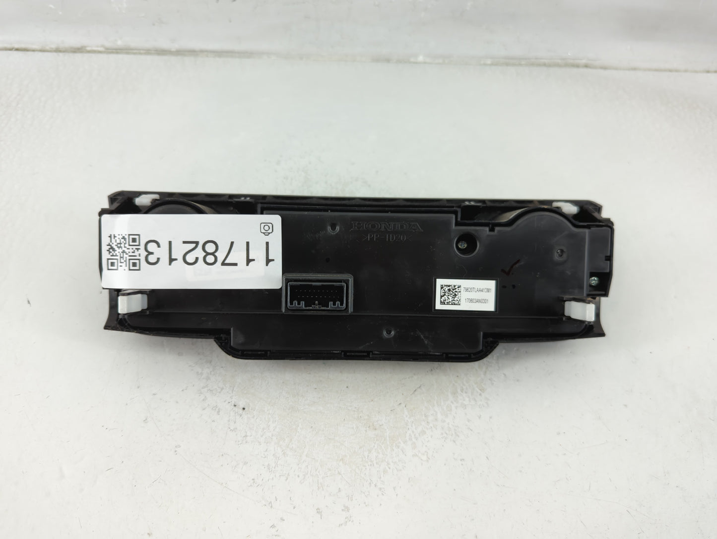 2017-2022 Honda Cr-V Climate Control Module Temperature AC/Heater Replacement P/N:170603AN0301 79620TLAA413M1 Fits OEM Used 