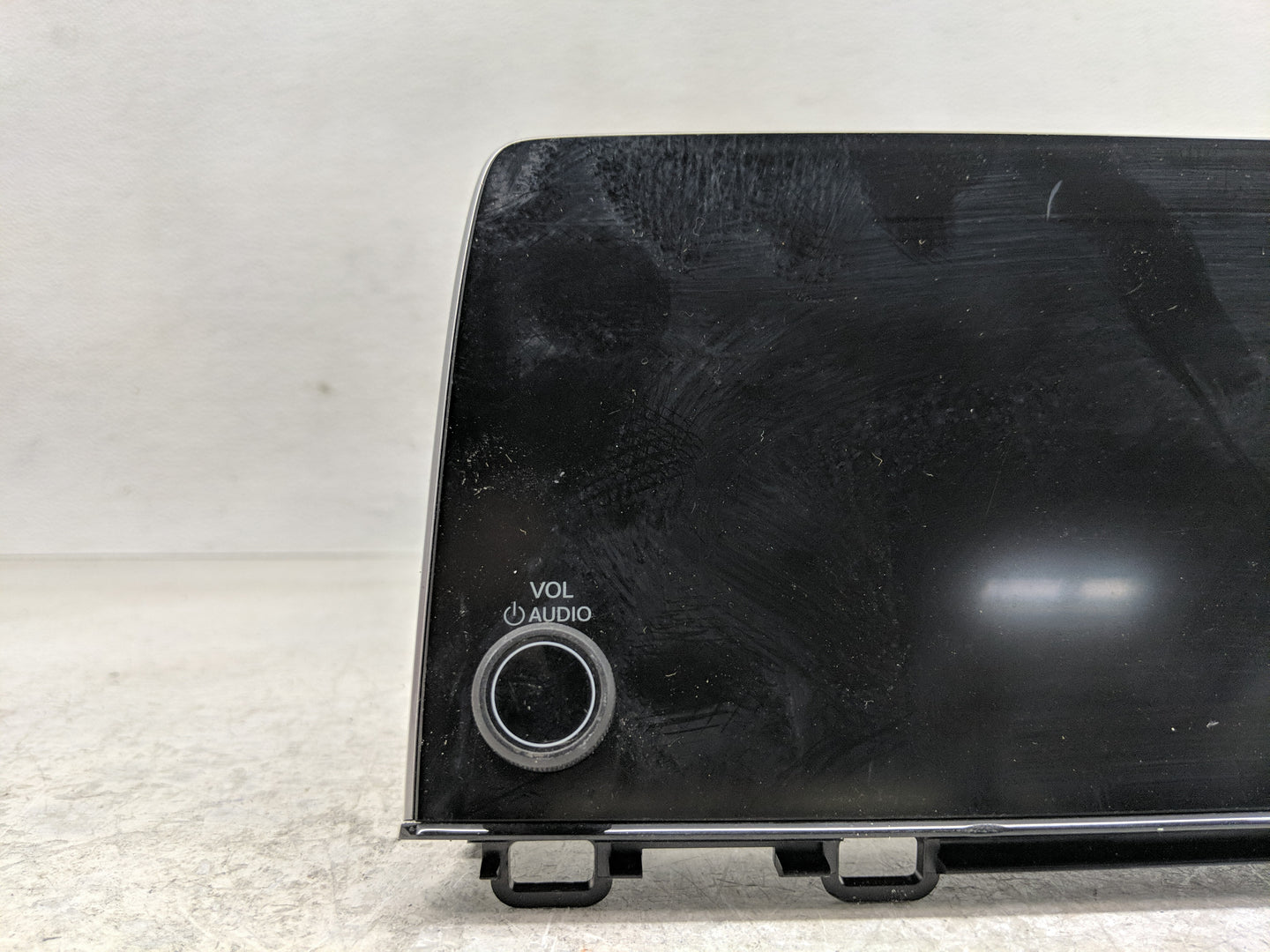 2017 Honda Cr-v Information Display Screen - Oemusedautoparts1.com