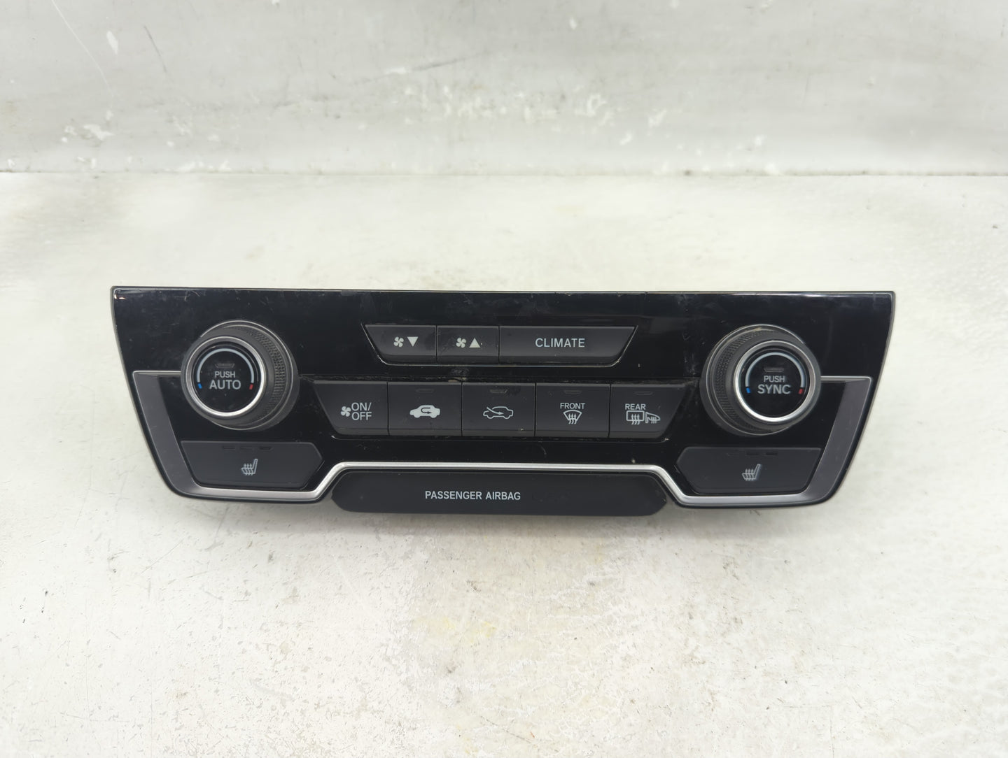 2017-2022 Honda Cr-V Climate Control Module Temperature AC/Heater Replacement P/N:79620TLAA413M1 Fits OEM Used Auto Parts - 