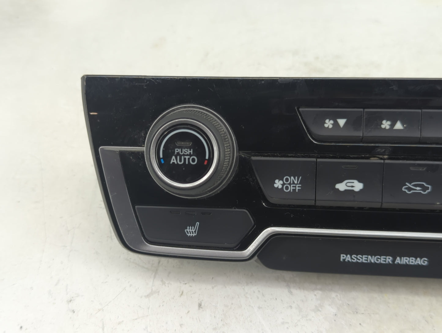 2017-2022 Honda Cr-V Climate Control Module Temperature AC/Heater Replacement P/N:79620TLAA413M1 Fits OEM Used Auto Parts - 