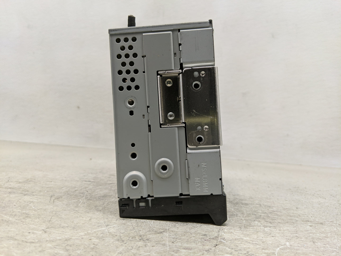 2017 Honda Cr-V Radio AM FM Cd Player Receiver Replacement P/N:39101-TLA-A21-M1 Fits OEM Used Auto Parts - Oemusedautoparts1