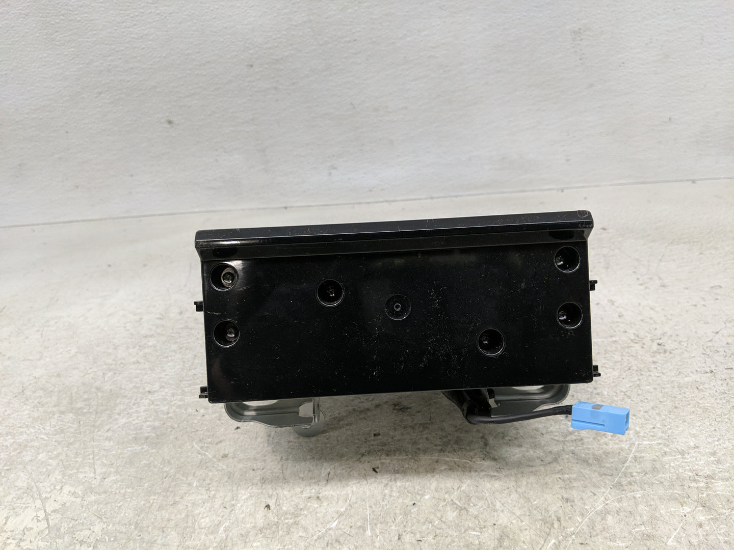 2017 Honda Cr-V Radio AM FM Cd Player Receiver Replacement P/N:39101-TLA-A51-M1 Fits OEM Used Auto Parts - Oemusedautoparts1