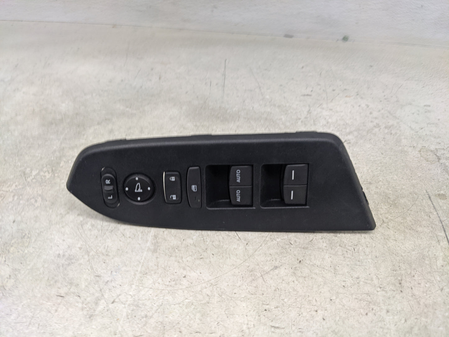 2017-2022 Honda Cr-V Master Power Window Switch Replacement Driver Side Left P/N:T6A J010 Fits Fits 2017 2018 2019 2020 2021