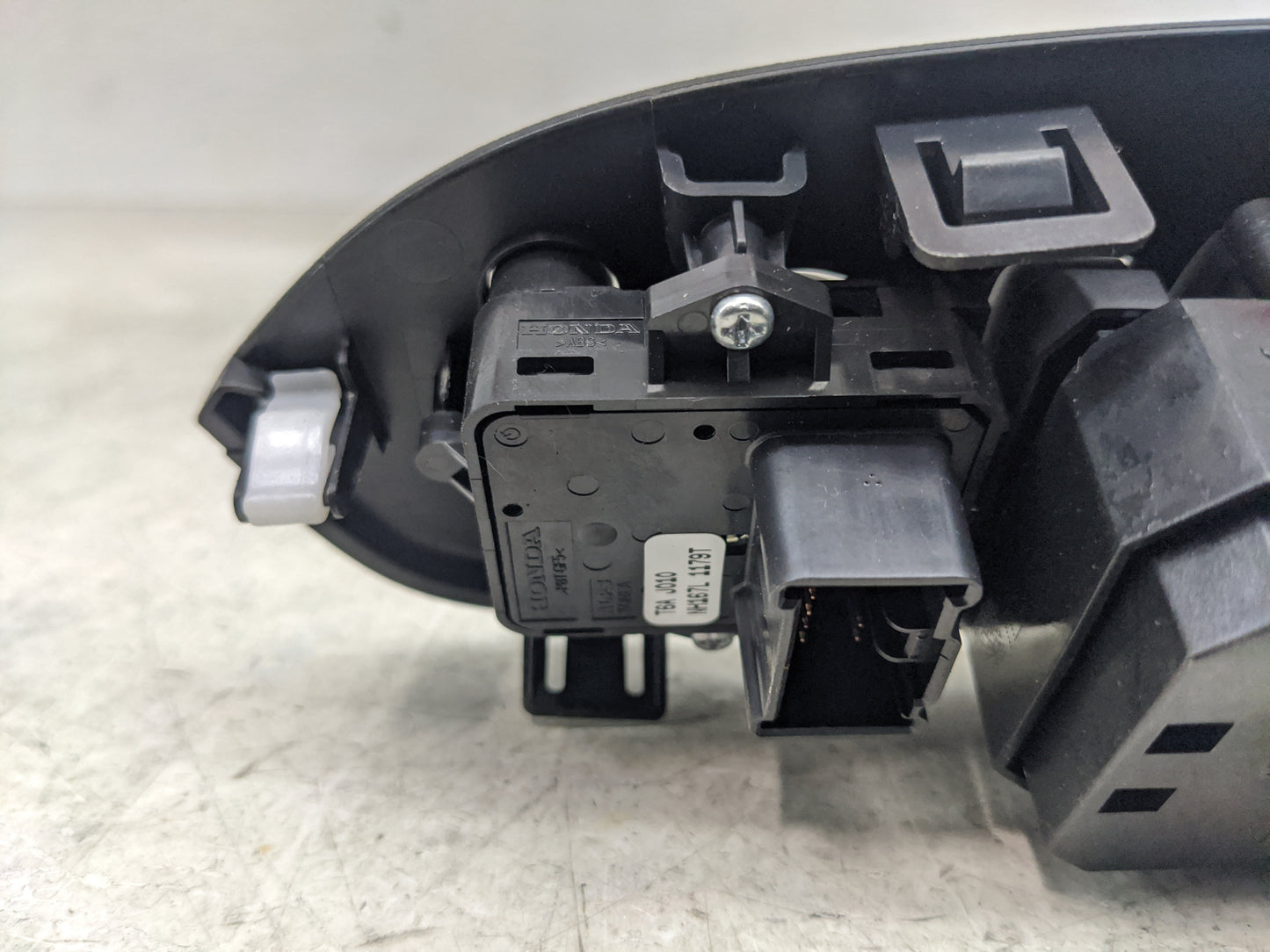 2017-2022 Honda Cr-V Master Power Window Switch Replacement Driver Side Left P/N:T6A J010 Fits Fits 2017 2018 2019 2020 2021