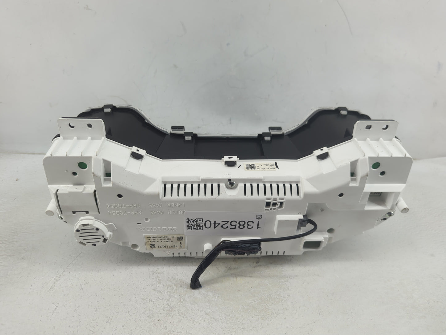 2017-2022 Honda Cr-V Instrument Cluster Speedometer Gauges P/N:78100-TLB-A214-M1 Fits Fits 2017 2018 2019 2020 2021 2022 OEM