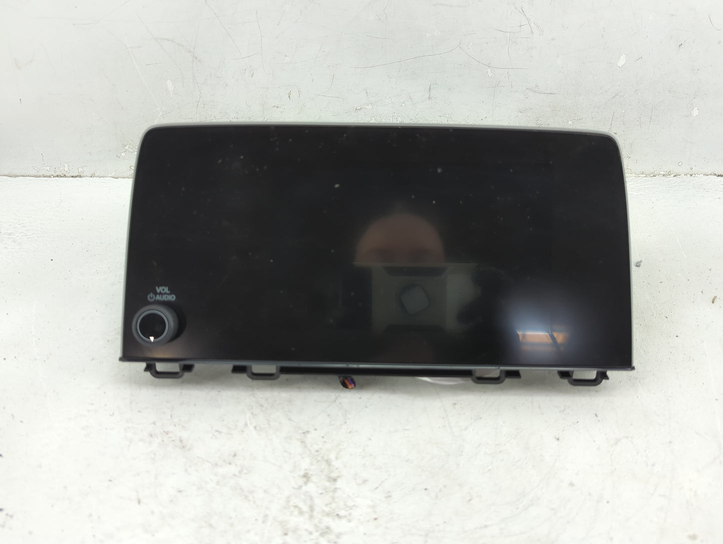2017 Honda Cr-V Radio AM FM Cd Player Receiver Replacement P/N:39710-TLA-A01 Fits OEM Used Auto Parts - Oemusedautoparts1.co