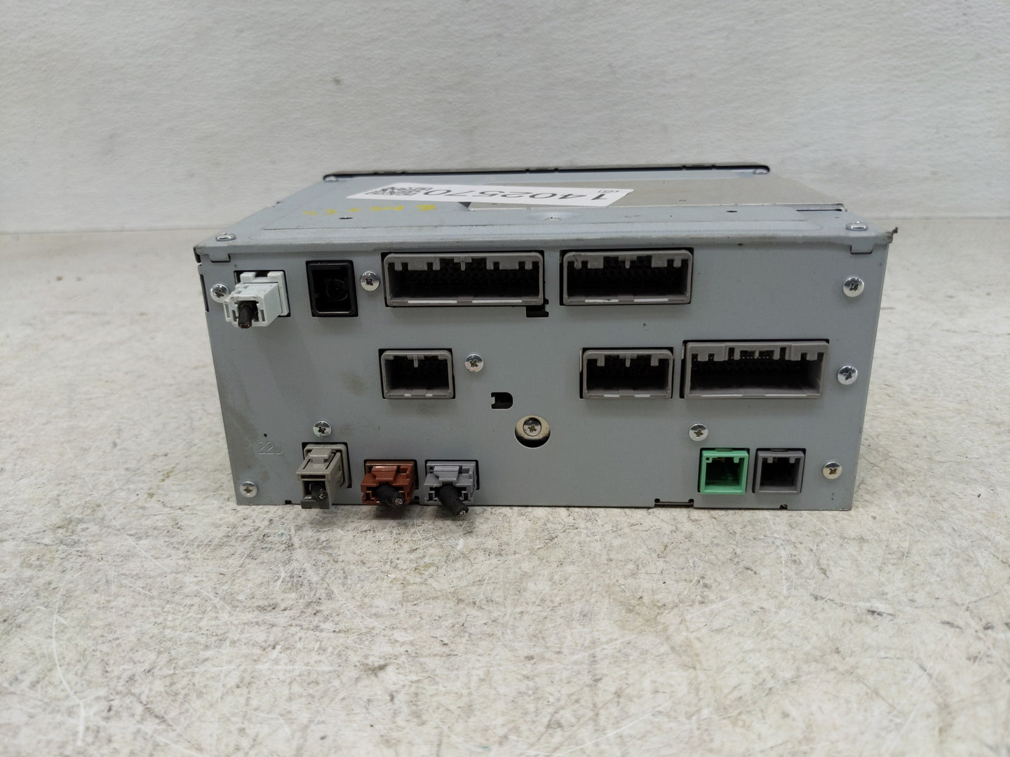 2017 Honda Cr-V Radio AM FM Cd Player Receiver Replacement P/N:39101-TLA-A11-M1 Fits OEM Used Auto Parts - Oemusedautoparts1