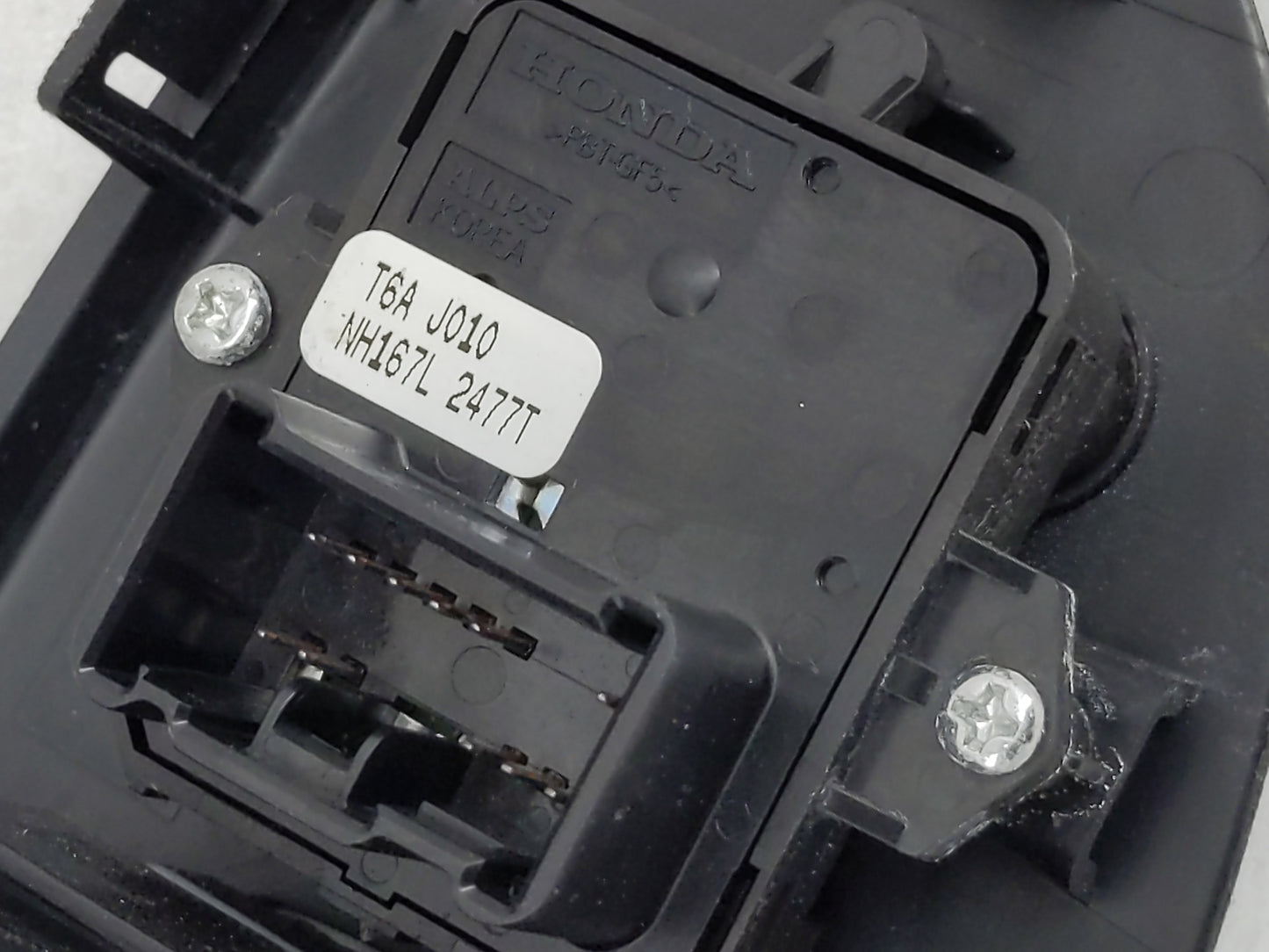 2017 Honda Cr-V Master Power Window Switch Replacement Driver Side Left Fits OEM Used Auto Parts - Oemusedautoparts1.com