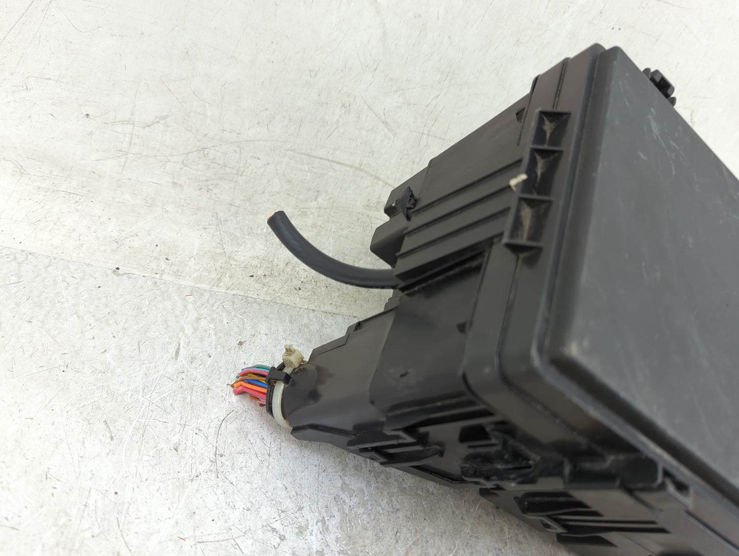 2017-2022 Honda Cr-V Fusebox Fuse Box Panel Relay Module P/N:TLAA01A0 Fits Fits 2017 2018 2019 2020 2021 2022 OEM Used Auto 