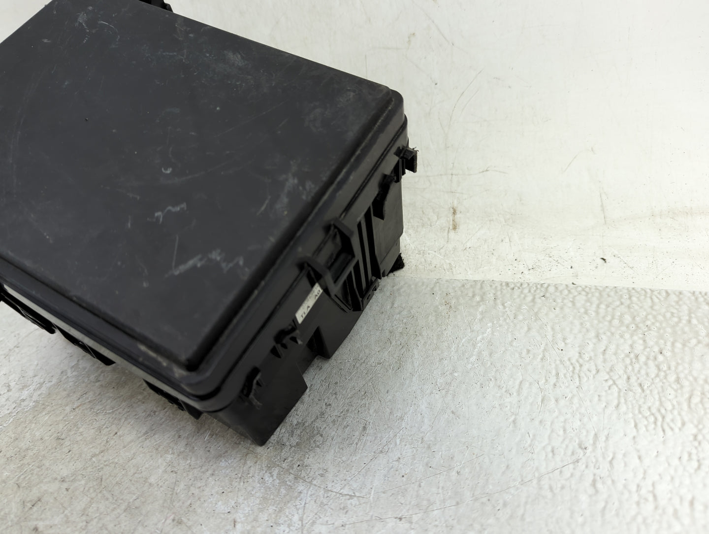2017-2022 Honda Cr-V Fusebox Fuse Box Panel Relay Module P/N:TLAA01A0 Fits Fits 2017 2018 2019 2020 2021 2022 OEM Used Auto 