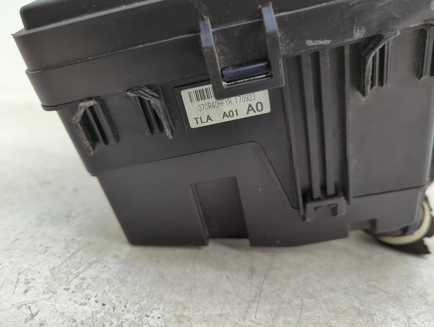 2017-2022 Honda Cr-V Fusebox Fuse Box Panel Relay Module P/N:TLAA01A0 Fits Fits 2017 2018 2019 2020 2021 2022 OEM Used Auto 