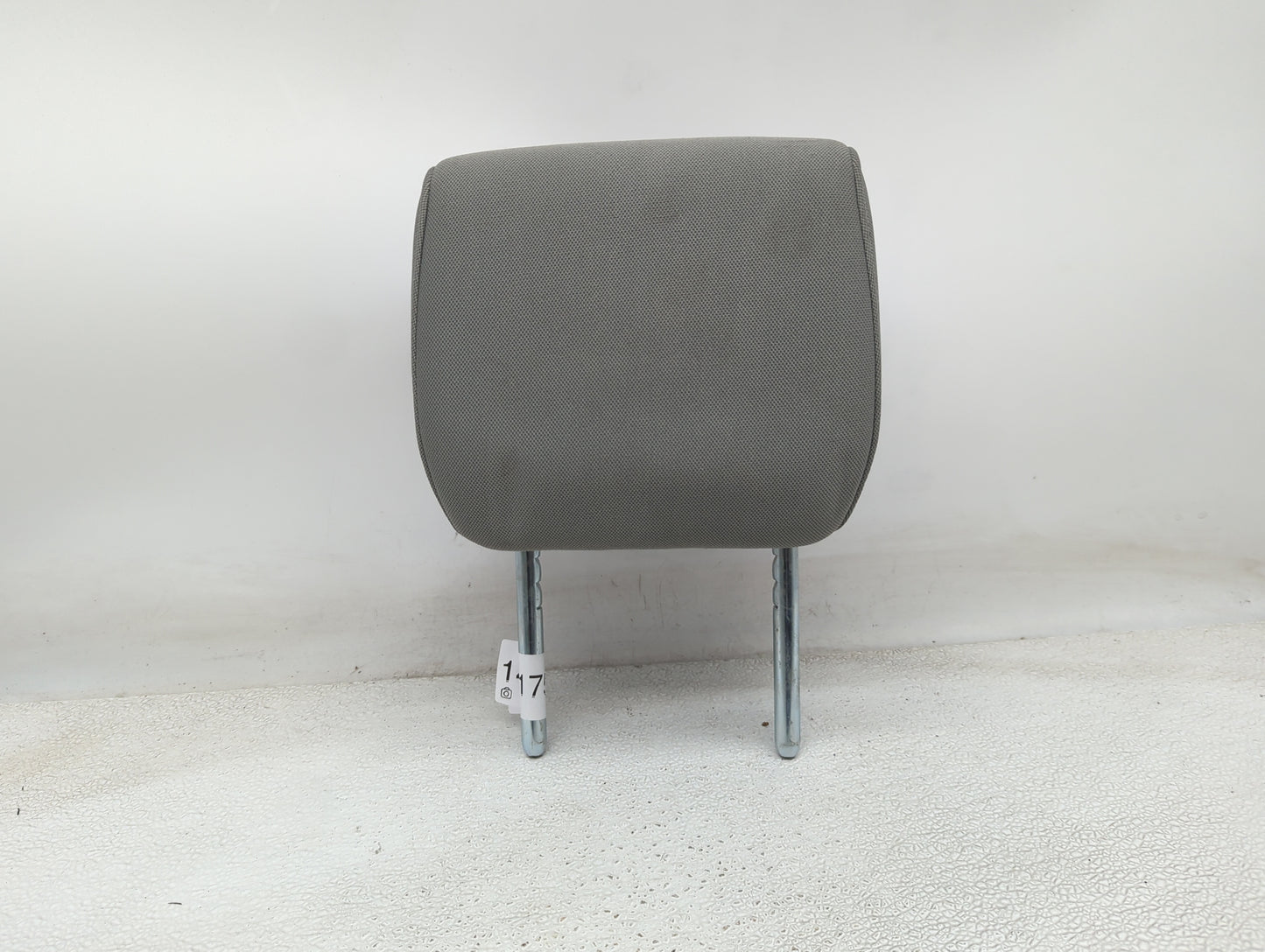 2017-2020 Honda Cr-v Headrest Head Rest Front Driver Passenger Seat Gray - Oemusedautoparts1.com