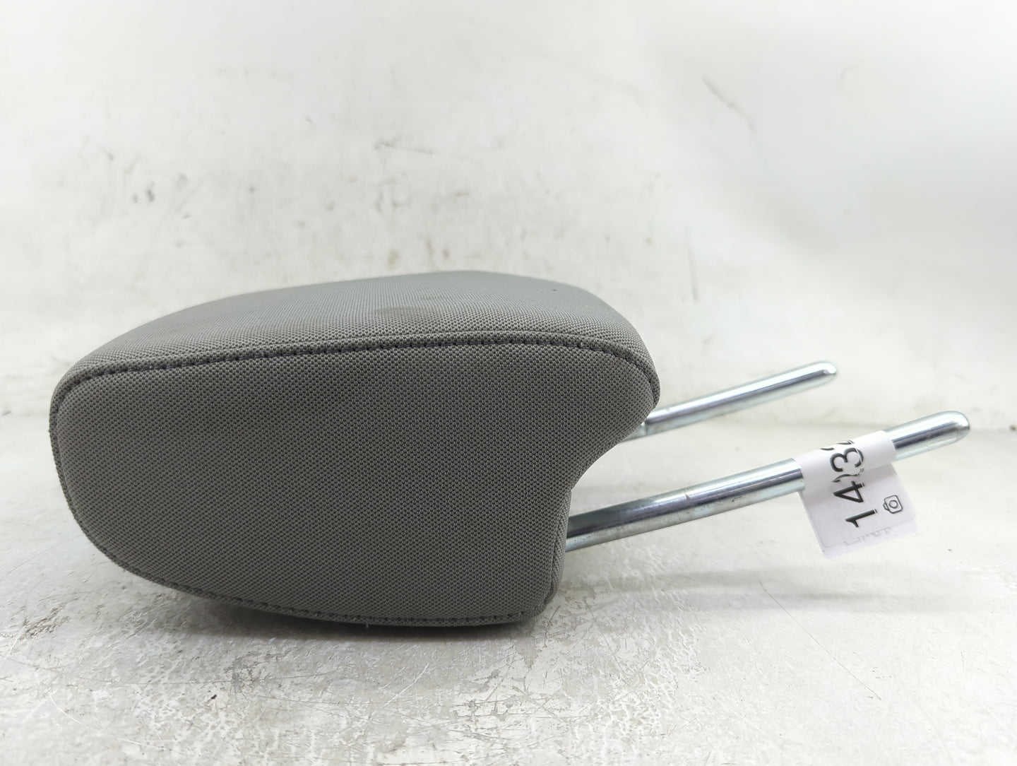 2017-2020 Honda Cr-v Headrest Head Rest Front Driver Passenger Seat Gray - Oemusedautoparts1.com