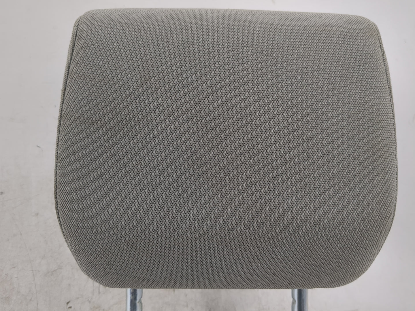 2017-2020 Honda Cr-V Headrest Head Rest Front Driver Passenger Seat Fits Fits 2017 2018 2019 2020 OEM Used Auto Parts - Oemu