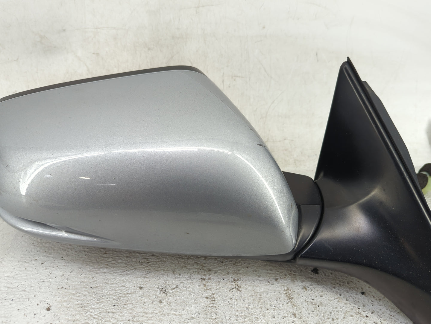 2017-2022 Honda Cr-V Passenger Side View Mirror - Right Door Mirror OEM Used - Oemusedautoparts1.com