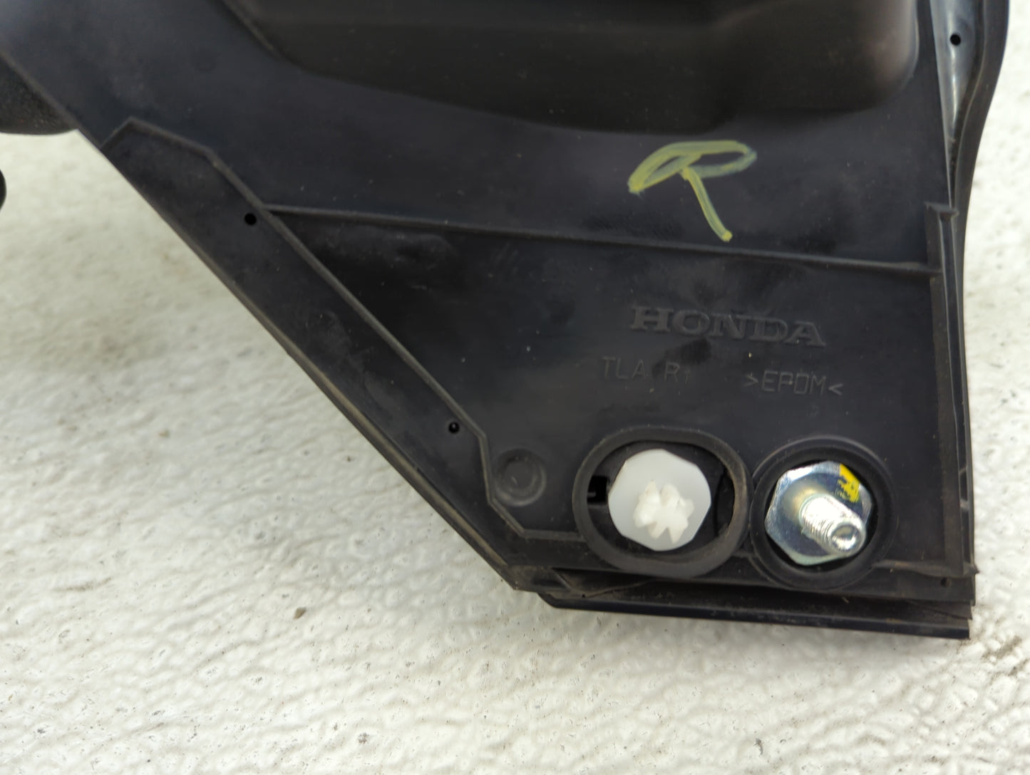 2017-2022 Honda Cr-V Passenger Side View Mirror - Right Door Mirror OEM Used - Oemusedautoparts1.com