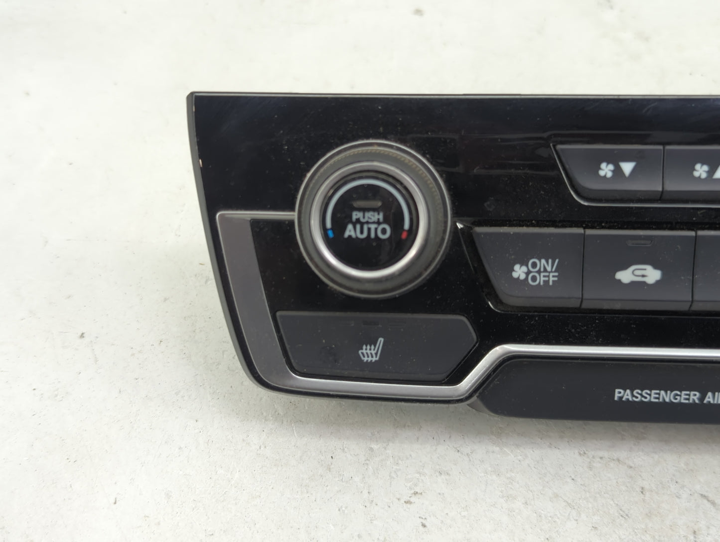 2017 Honda Cr-V Climate Control Module Temperature AC/Heater Replacement P/N:79620TLAA413M1 25717110137 Fits OEM Used Auto P